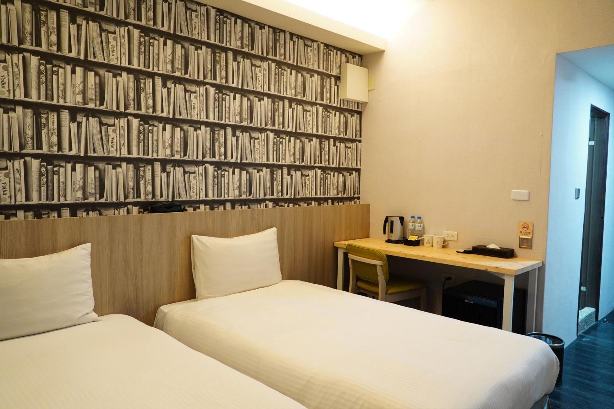 Talmud Hotel Gongyuan Taichung Habitación foto